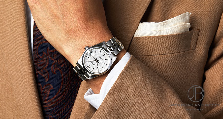 スーツに似合う腕時計！ビジネス向け腕時計の選び方とマナーもご紹介