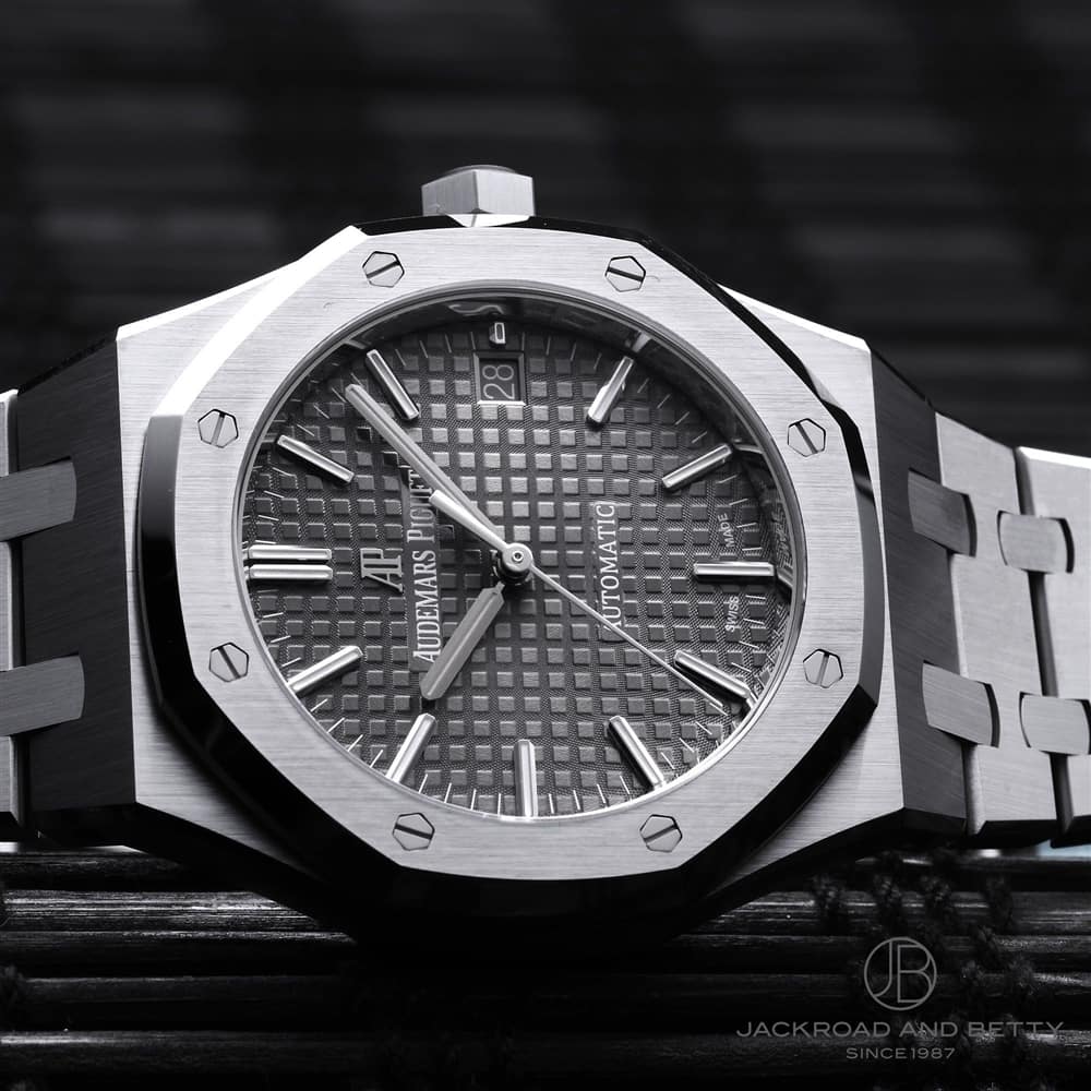 オーデマ ピゲ ロイヤル オーク オートマティック 37mm Ref.15450ST.OO.1256ST.02