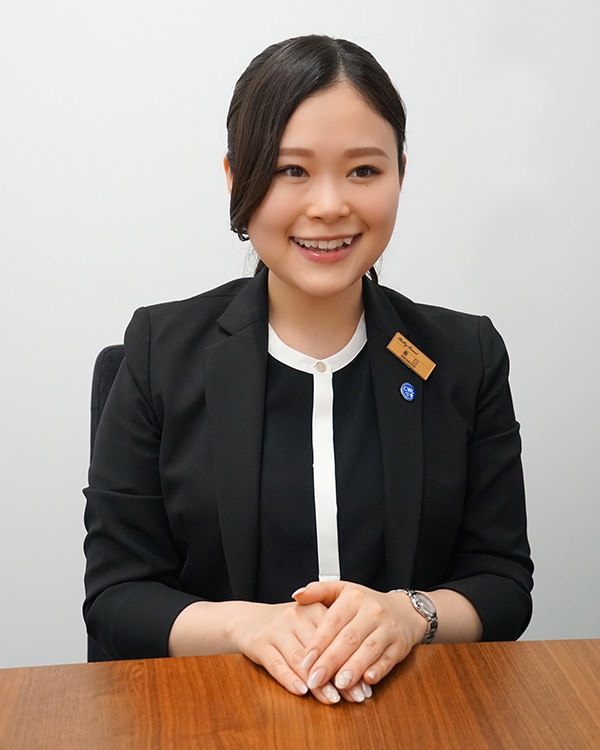 スタッフ坂口