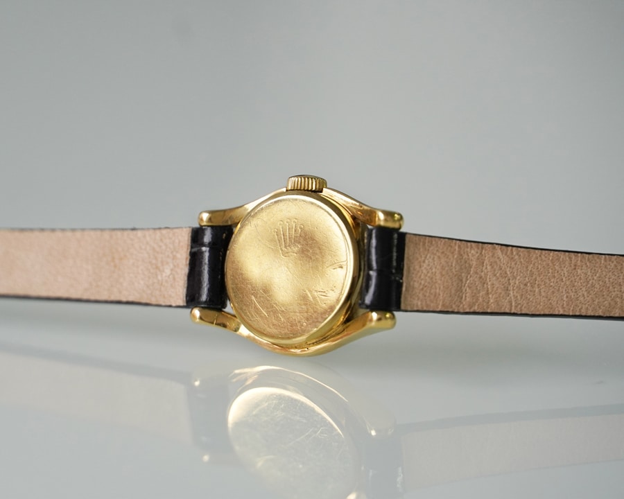 ロレックス スターダイヤル Ref.9061 裏ぶたイメージ