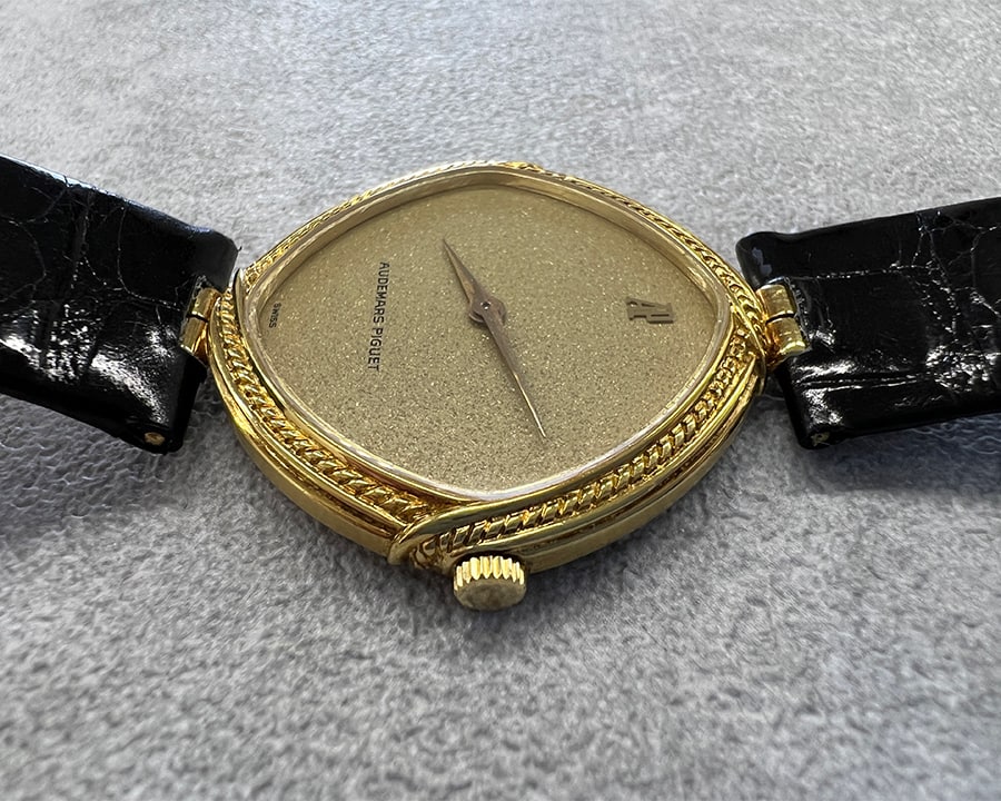 1970年代製 オーデマ ピゲ スクエア Ref.-