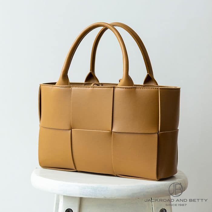 ボッテガ・ヴェネタ ミニ アルコ トートバッグ