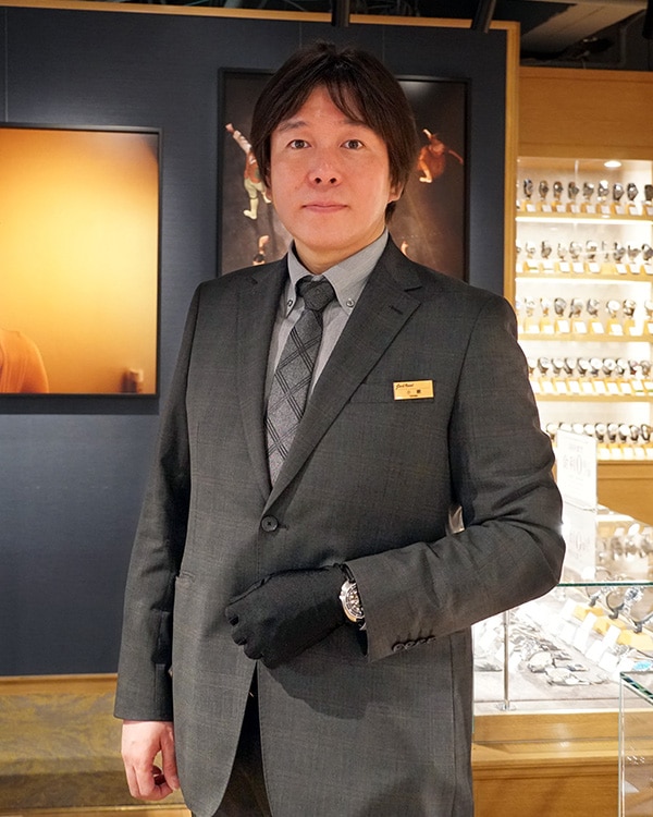 スタッフ小網