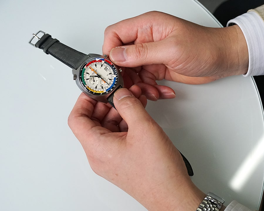 シーンによって時計やベルトを使い分けるのがおすすめ