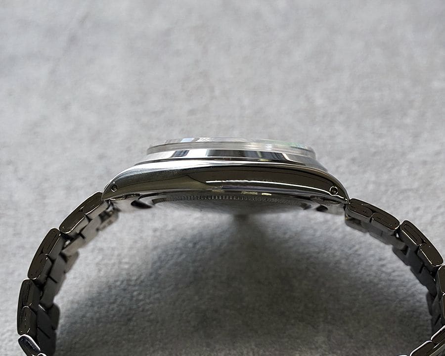 ロレックス オイスターデイト Ref.6694の逆サイドイメージ