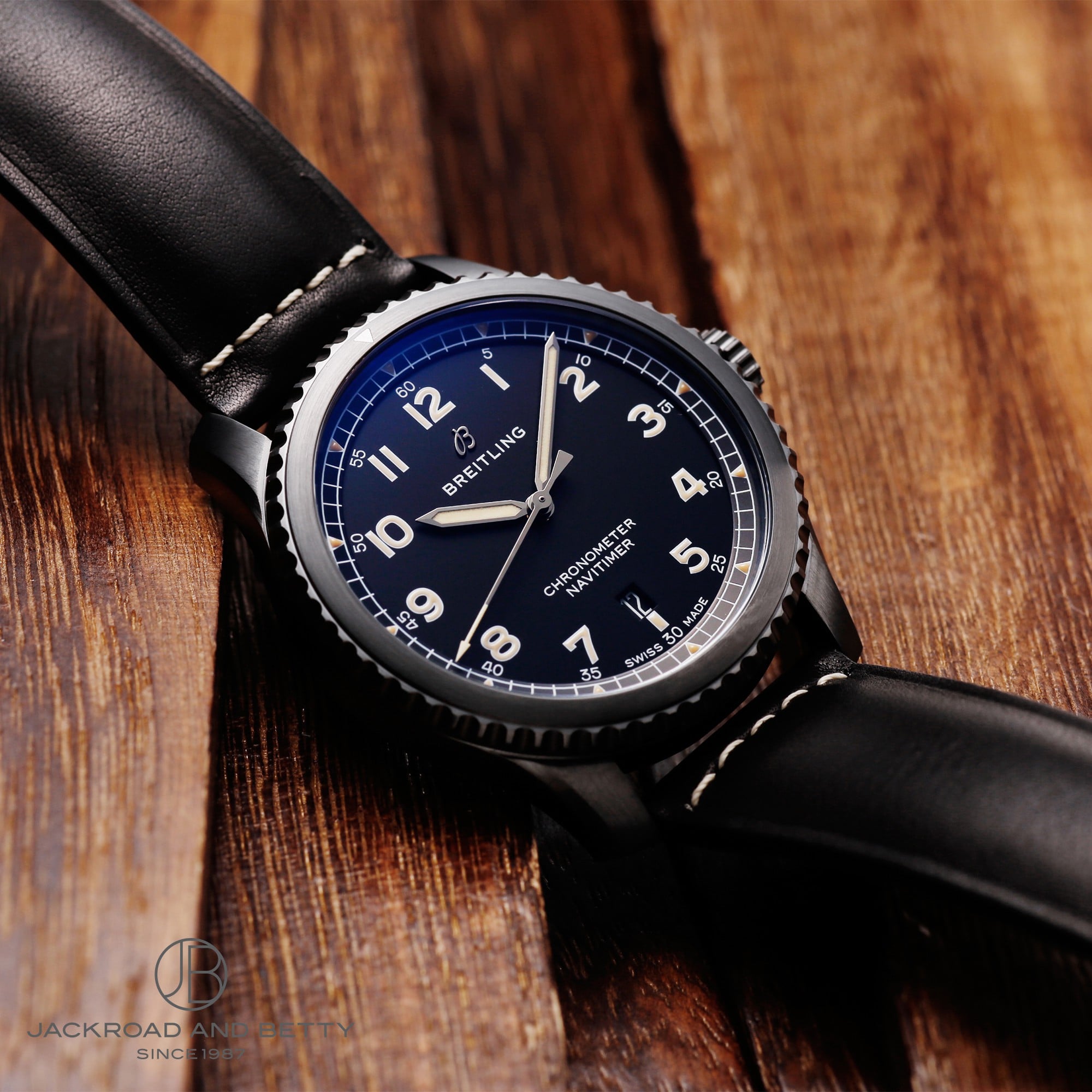 新品)BREITLING ブライトリング ナビタイマー 8 オートマチック