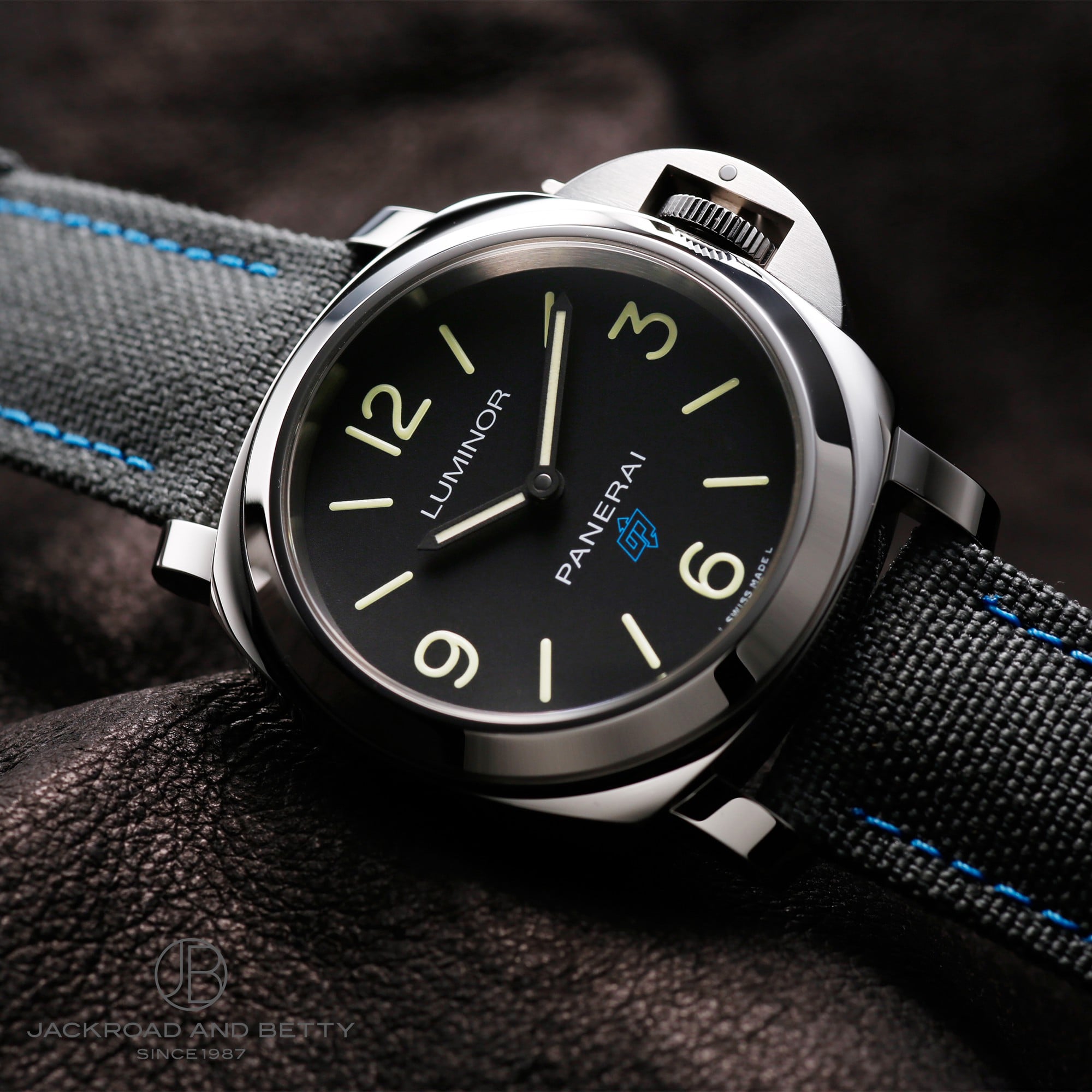 【箱・ギャラ・替えベルトあり】 PANERAI
ルミノール　ベースロゴ ３デイズ　アッチャイオ　PAM00774 OP7233PL0079***　手巻き　腕時計　2022年購入　メンズ松山久万ノ台店