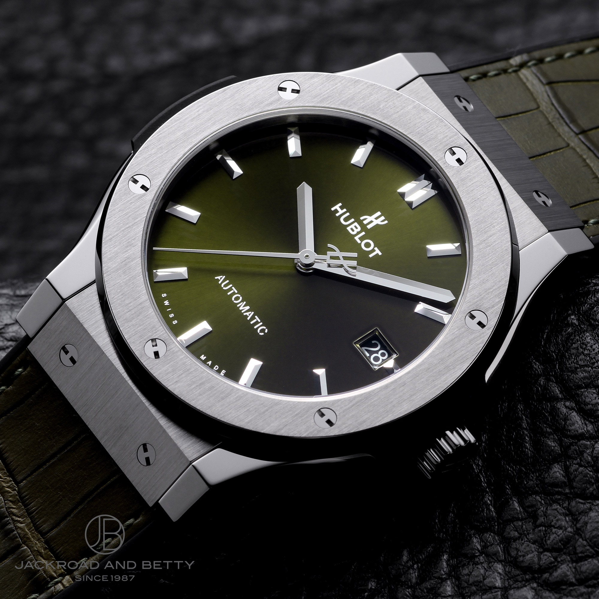 ウブロ HUBLOT クラシックフュージョン グリーン チタニウム 511.NX.8970.LR メンズ 腕時計 デイト 自動巻き Classicfusion VLP 90185601