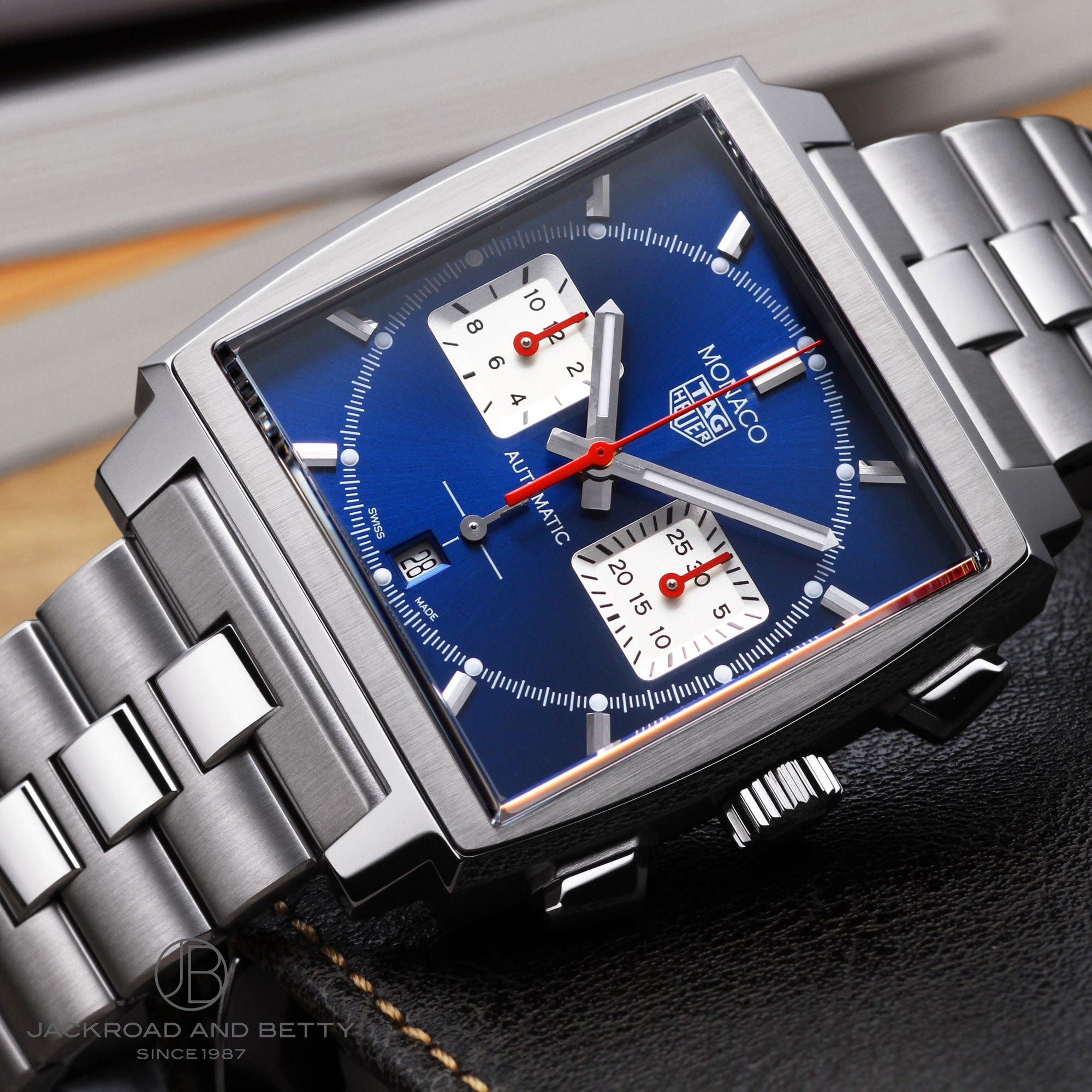 タグ・ホイヤー TAG HEUER モナコキャリバーホイヤー02 クロノグラフ CBL2111.BA0644 ステンレススチール 自動巻き メンズ 腕時計