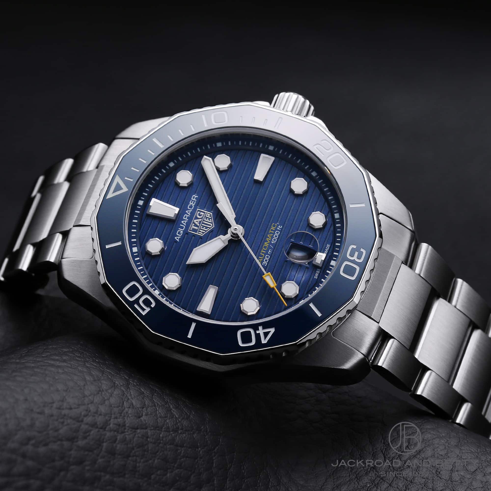 【117641】TAG HEUER タグホイヤー  WBP201B BA0632 アクアレーサー300  ブルーダイヤル SS 自動巻き ギャランティーカード 純正ボックス 腕時計 時計 WATCH メンズ 男性 男 紳士