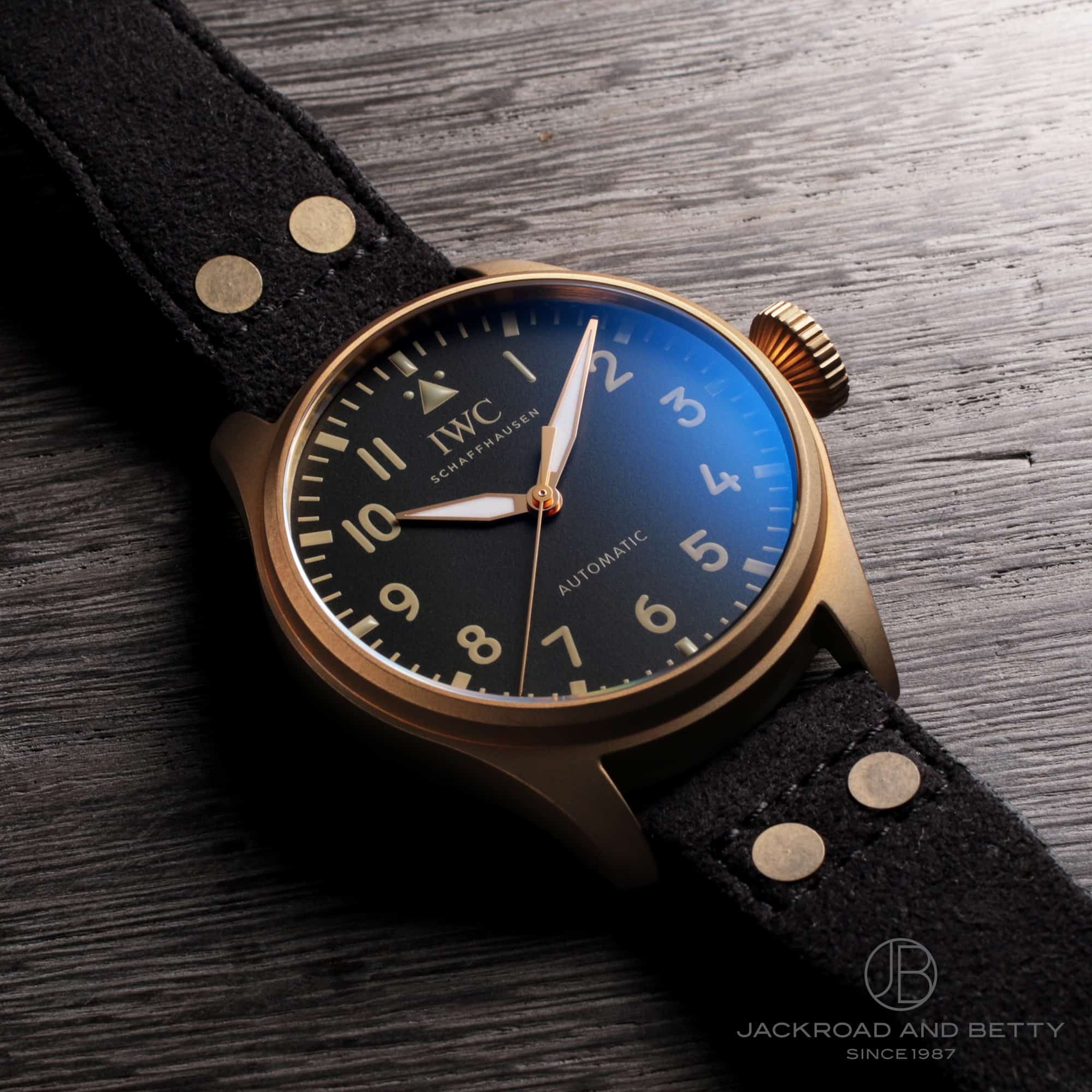 IWC ビッグ パイロットウォッチ 43 ミスター・ポーター エディション1 IW329703 イメージ写真