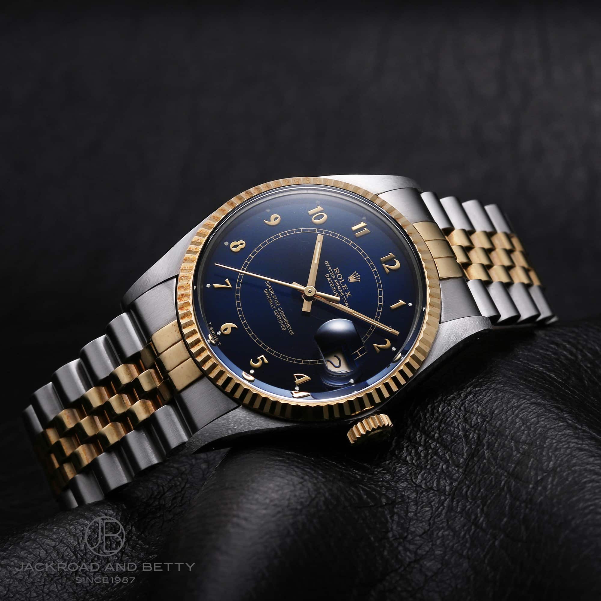 過去にはデイトジャストでエナメル調コーティングの通称「ステラボイラーゲージ」がラインアップされていたことも