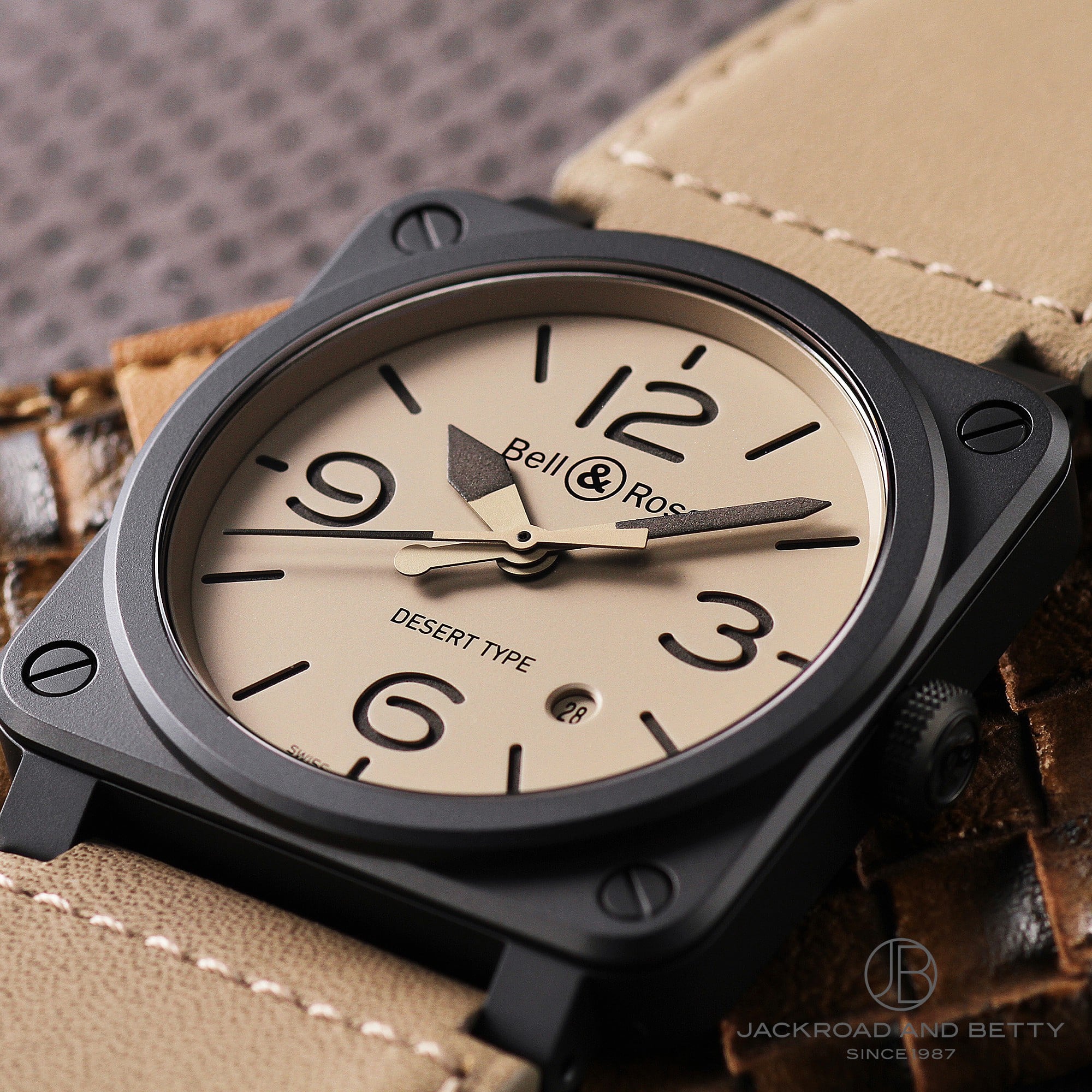 ⭐️【レア美品】Bell&Ross BR03-92-DESERT-CE/SCA