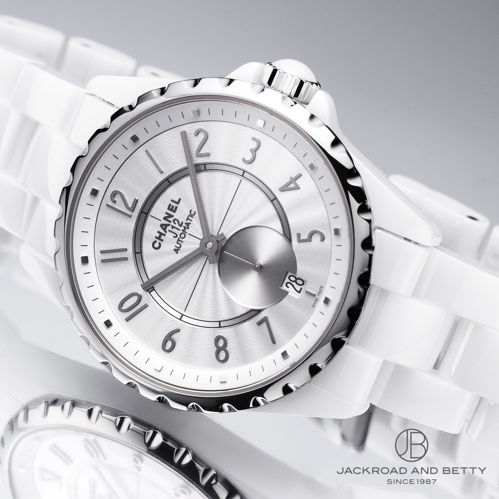 Chanel j12 deals 365