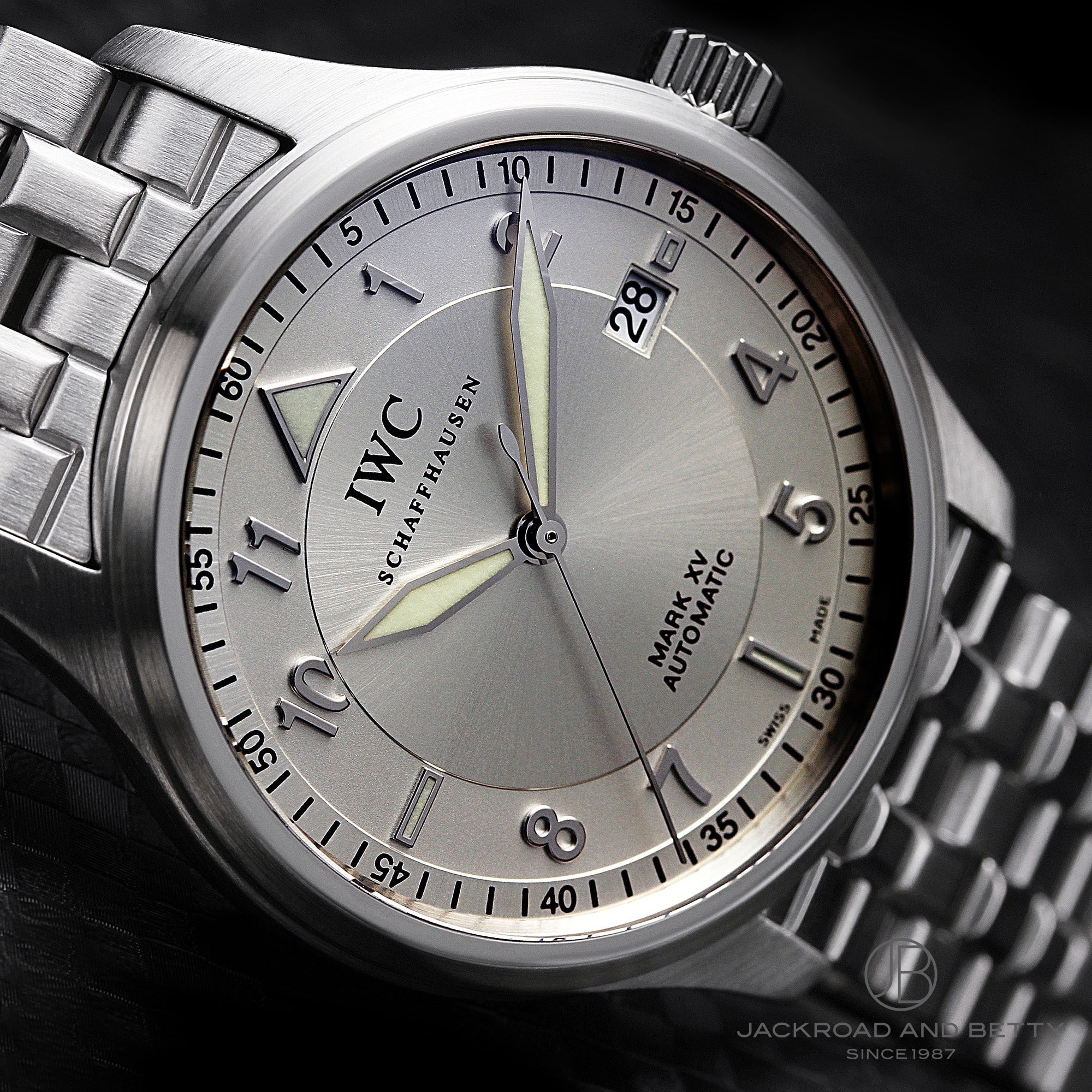 IWC Spitfire Mark XV IW325314 Date Silver Stainless Steel