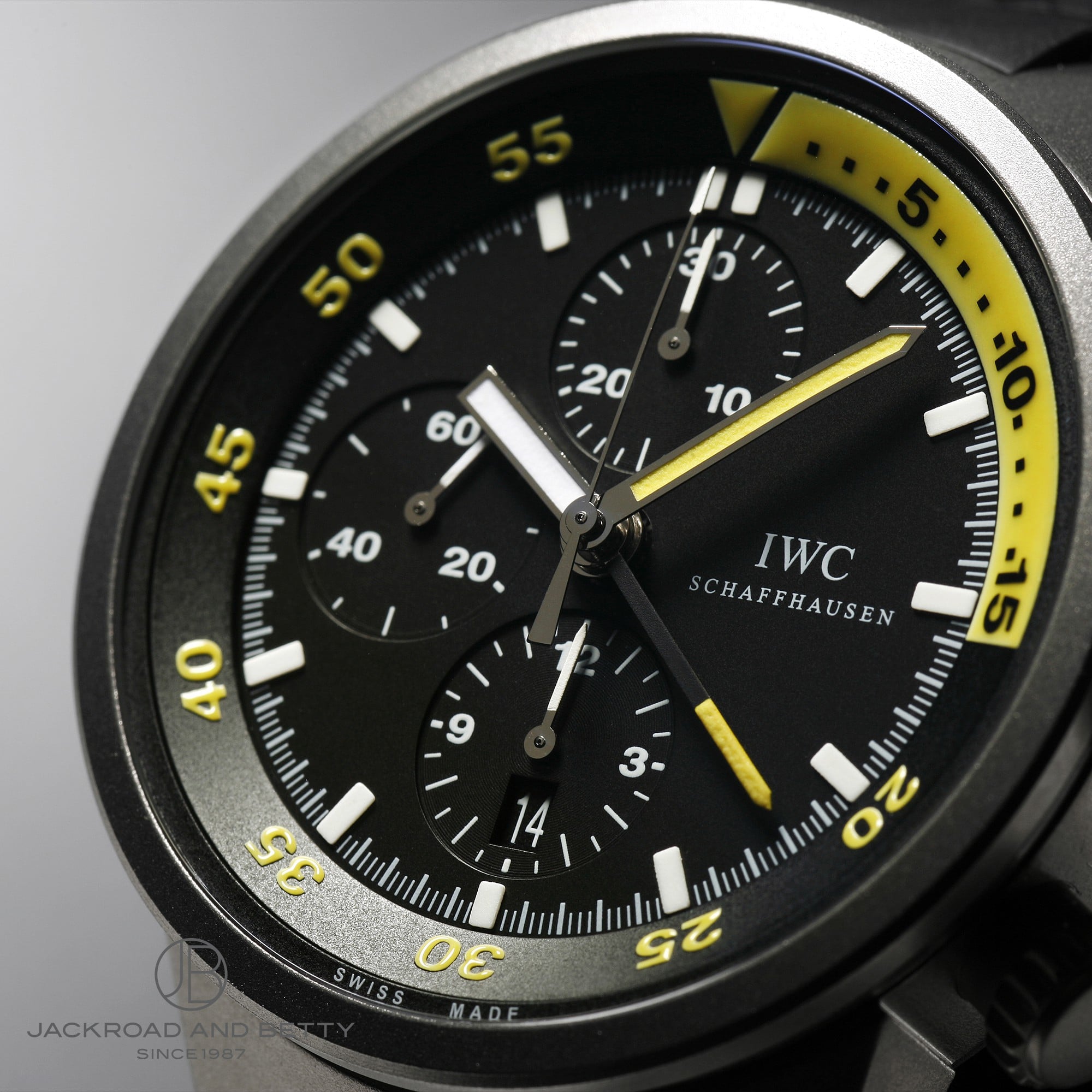 IWC ANA^C}[ Xvbg~jbc NmOt IW372304 C[Wʐ^