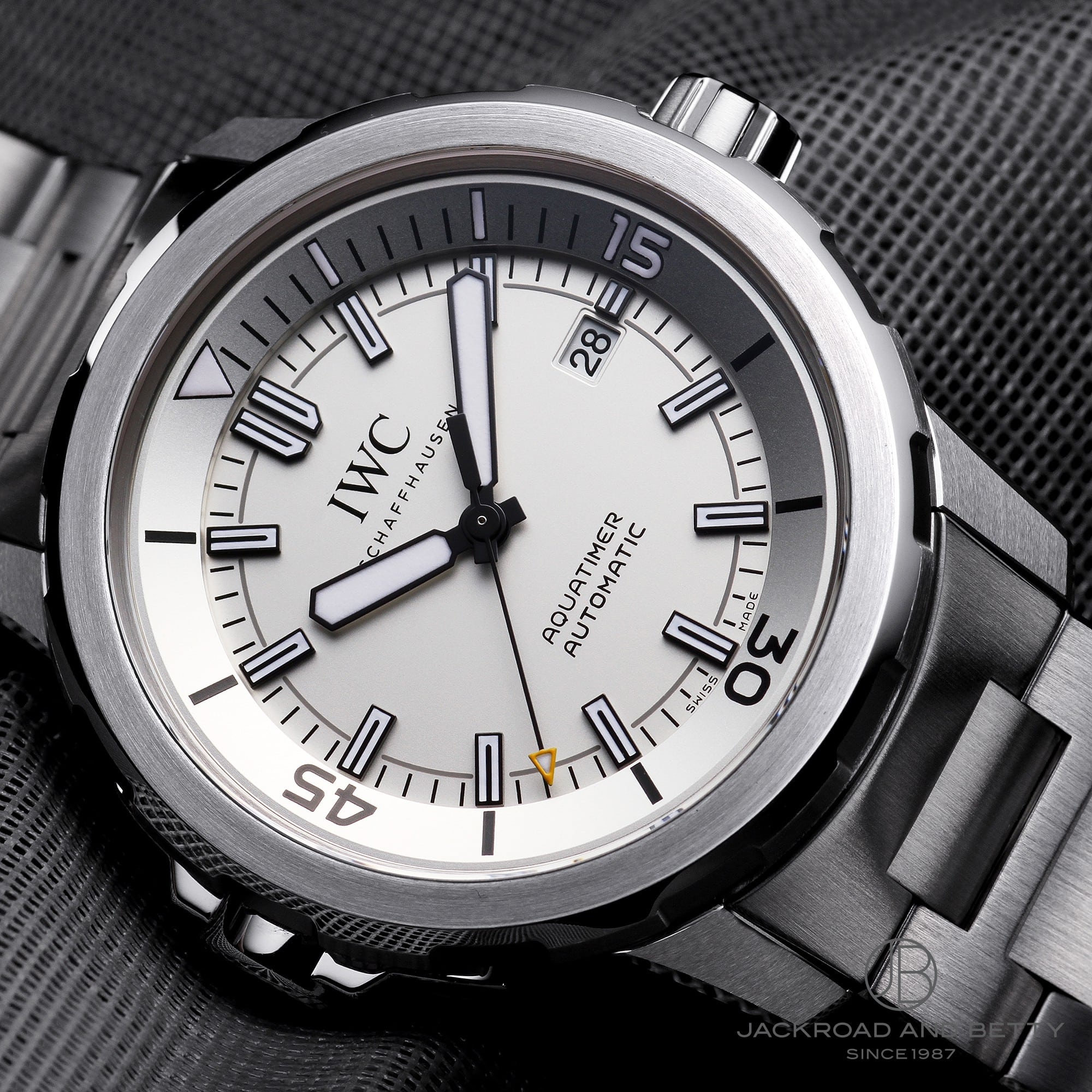 Iw329004 online
