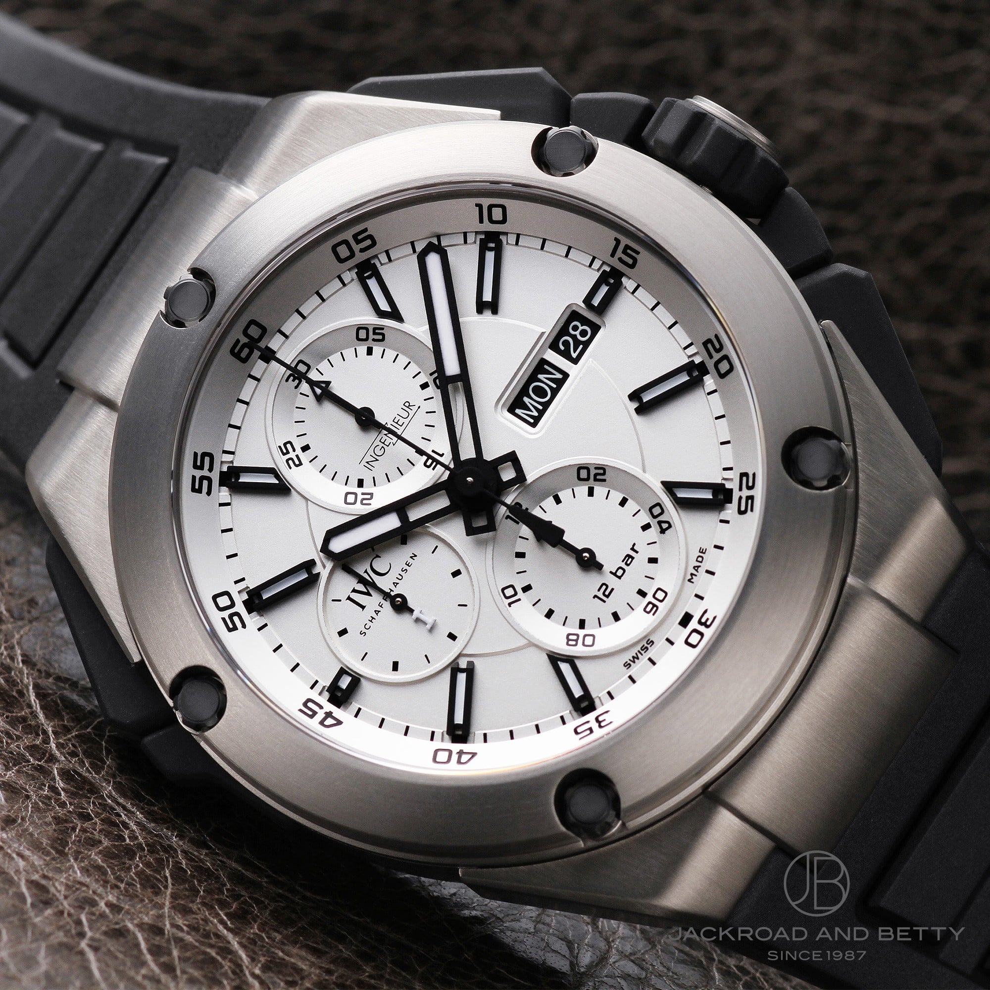 クロノグラフ 腕時計の クロノグラフ とは 意味や使い方と共におすすめのモデルを紹介 メンズ ブランド腕時計専門店 通販サイト ジャックロード