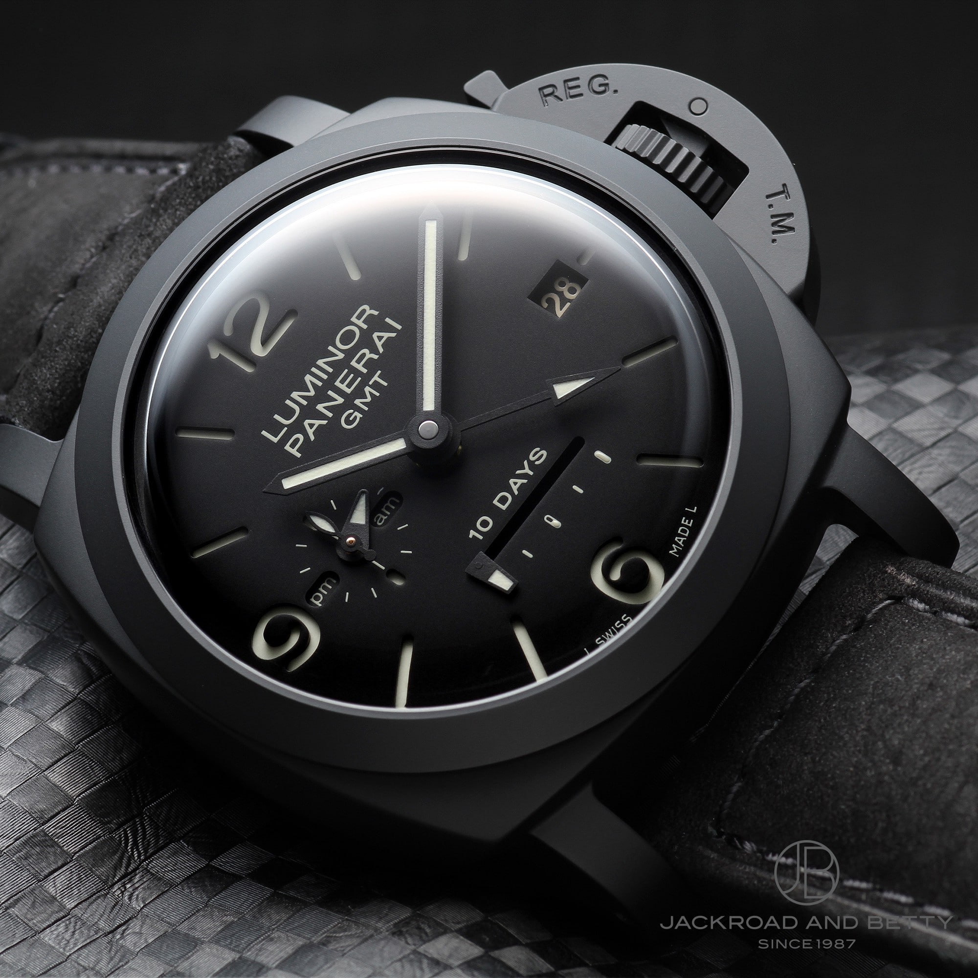 panerai pam00335