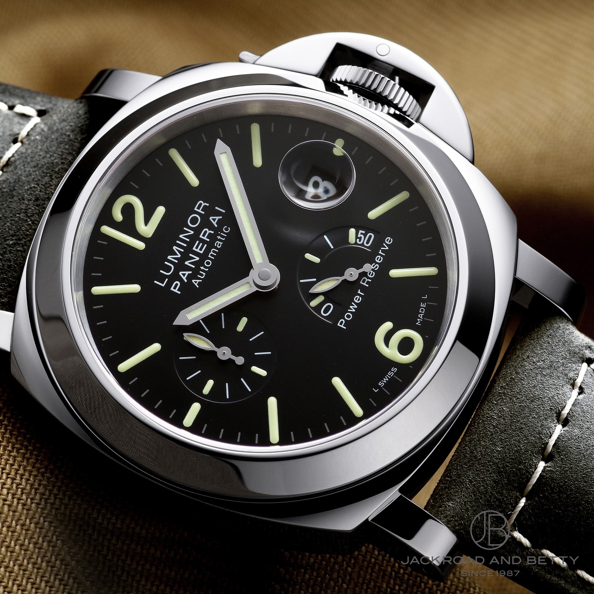 【再値下げしました】PANERAI パネライ ルミノール44 パワーリザーブ