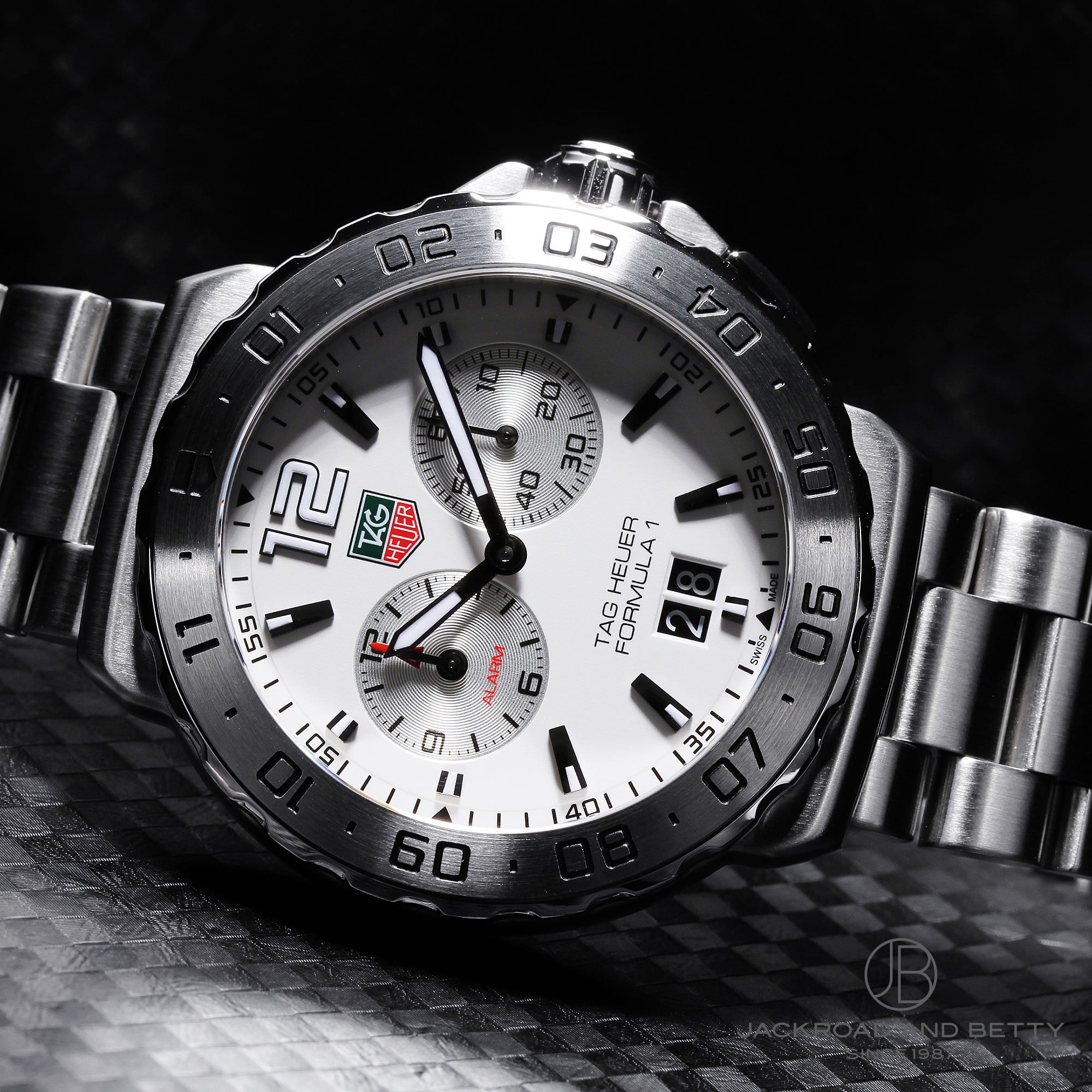 タグホイヤー TAG HEUER WAH111B.BA0850 フォーミュラ1 アラーム デイト クォーツ メンズ _760500