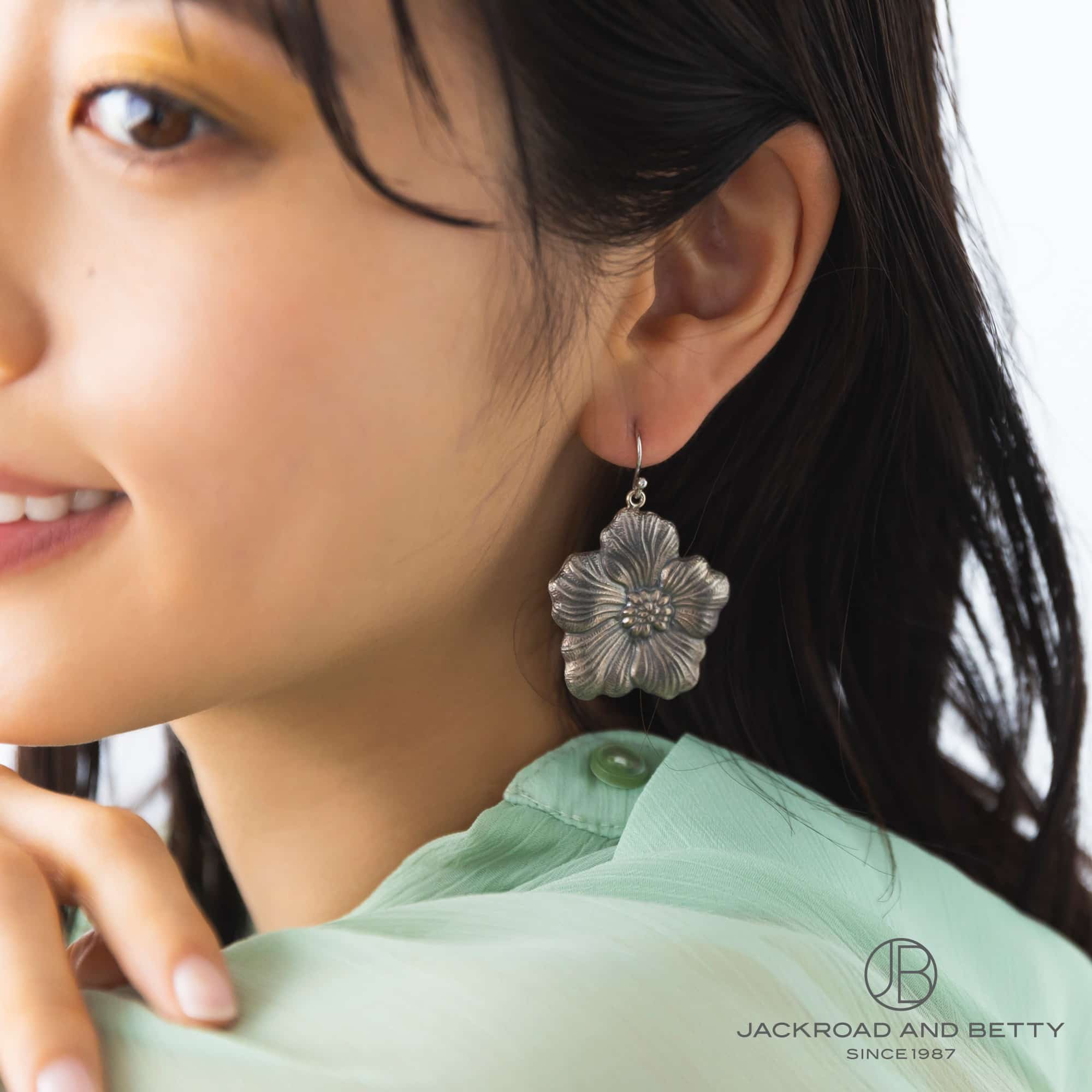 ブロッサム イヤリング[SOFRGARAM] Blossom Earring | ブチェラッティ