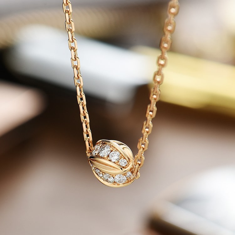 CHAUMET