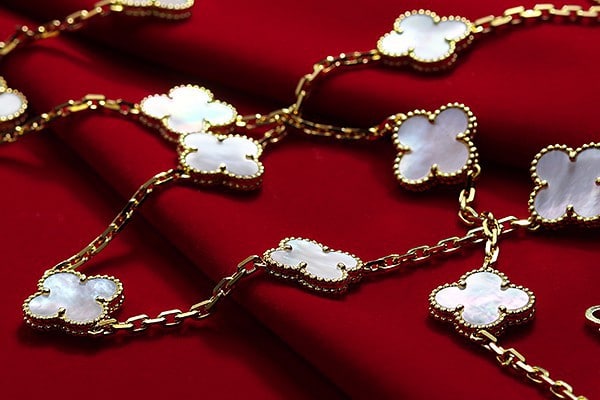 VANCLEEF & ARPELS
