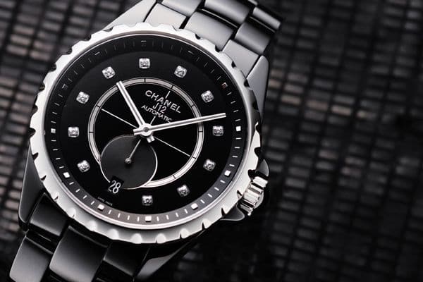 シャネル J12