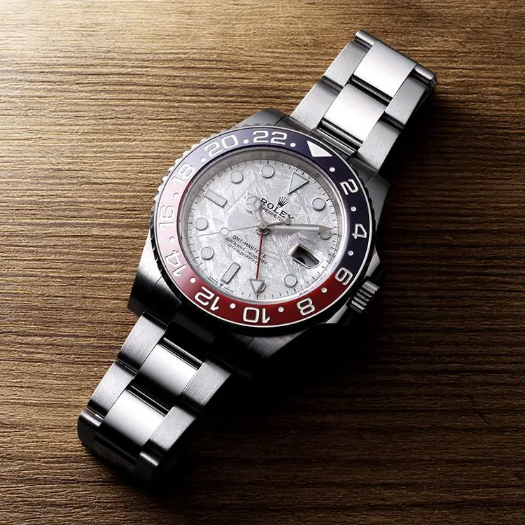 GMT}X^[II zCgS[h