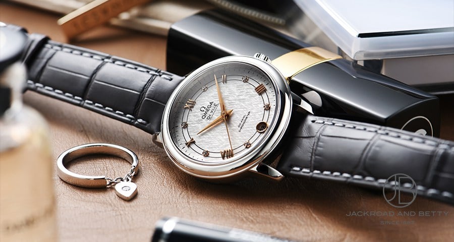 Pair watch