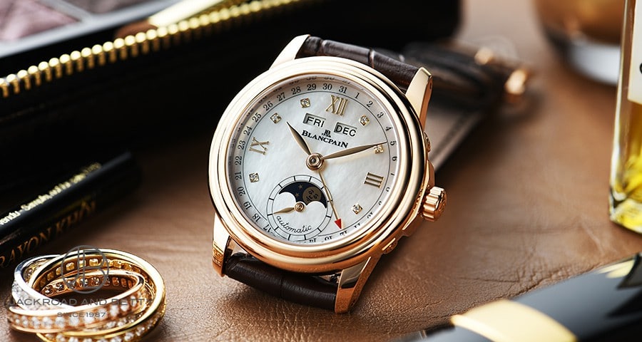 Pair watch
