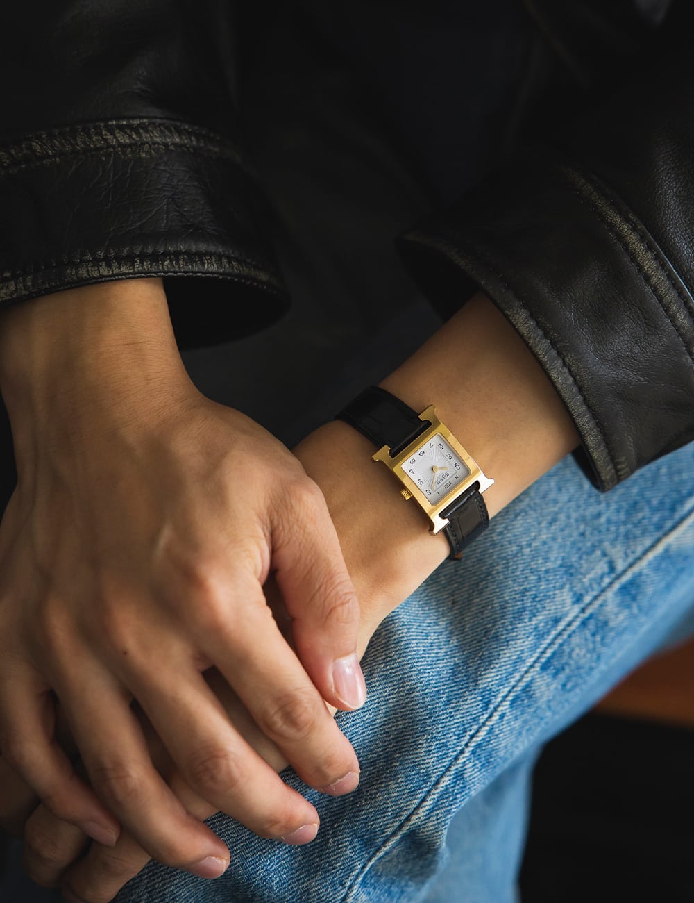 HERMES ロックウォッチ ゴールド/ブラック エルメスウォッチで仕上げる“一歩先”のファッション | メンズ
