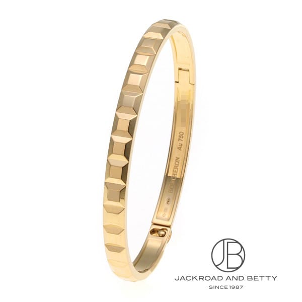 ブシュロン キャトル クル ド パリ バングル ミディアム モデル 15