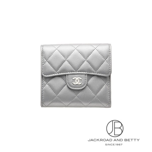 CHANEL フラップウォレット グレー