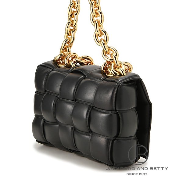 チェーン カセット ショルダーバッグ ブラック 黒[631421 VBWZ0 8425