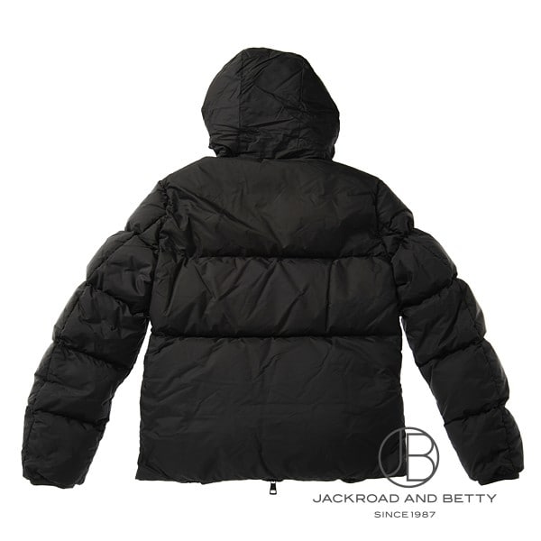 Montcla ショートダウンジャケット 2[1b56900-c0300-999] Montcla