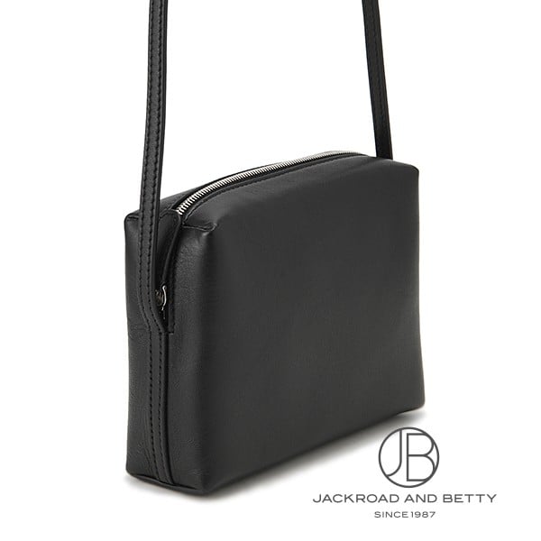 新品未開封　ロージーオリジナルロゴショルダー　ブラック OVAL LOGO FAUX LEATHER SHOULDER BAG X-girl – calif（カリフ）公式サイト