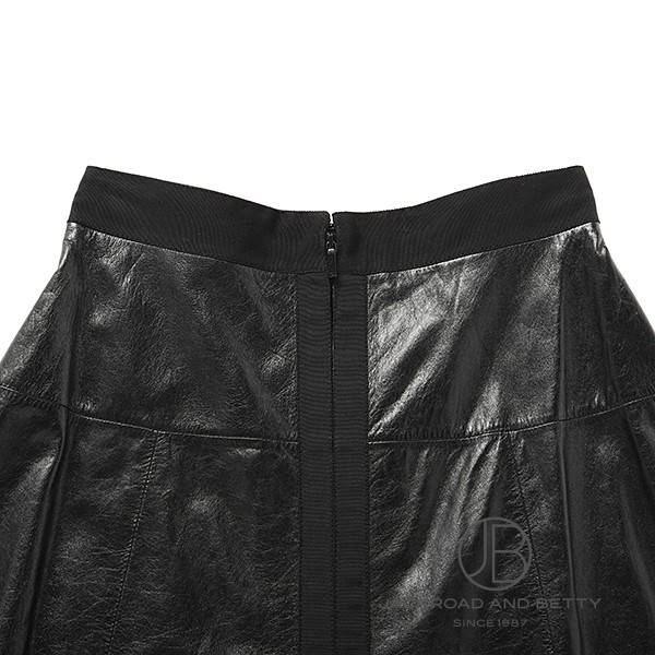 レザー スカート[P5398 C00285 94305] Leather Skirt | シャネル 中古