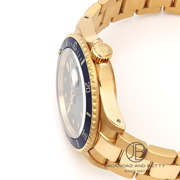 サブマリーナーデイト 18KYG[16808] Submariner Date | ロレックス