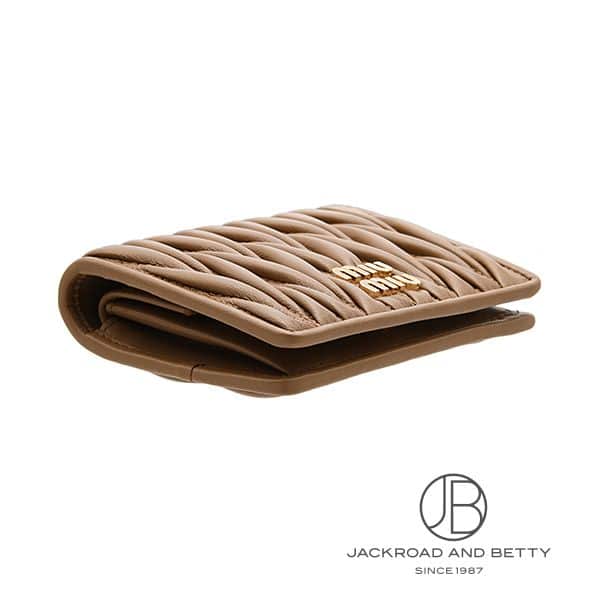 ミュウミュウ マテラッセレザー 折り財布