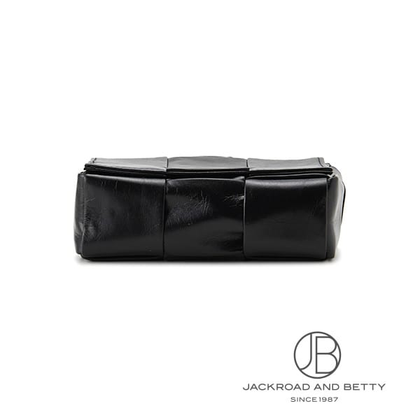 BOTTEGA VENETA キャンディカセット ショルダーバッグ ブラック ボッテガヴェネタ(BOTTEGA VENETA)ボッテガヴェネタ CANDY