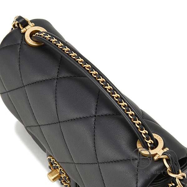 マトラッセ シャネル クラシックフラップ マトラッセ25cm オールブラック (CHANEL