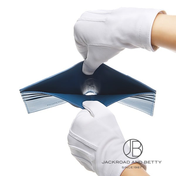 ⭐︎美品☆ボッテガヴェネタパース ディープブルー/スペース/シャドー/ディープブルーカセット