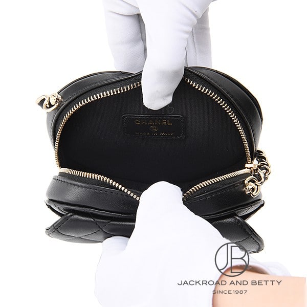 マトラッセ ハート チェーン クラッチ バッグ ブラック 黒[AP2784