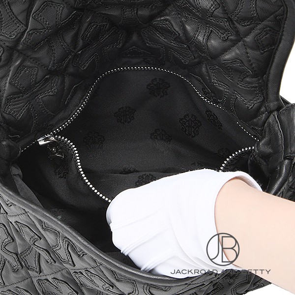 クロムハーツ セメタリー クロスパッチ キルテッド レザー ショルダー