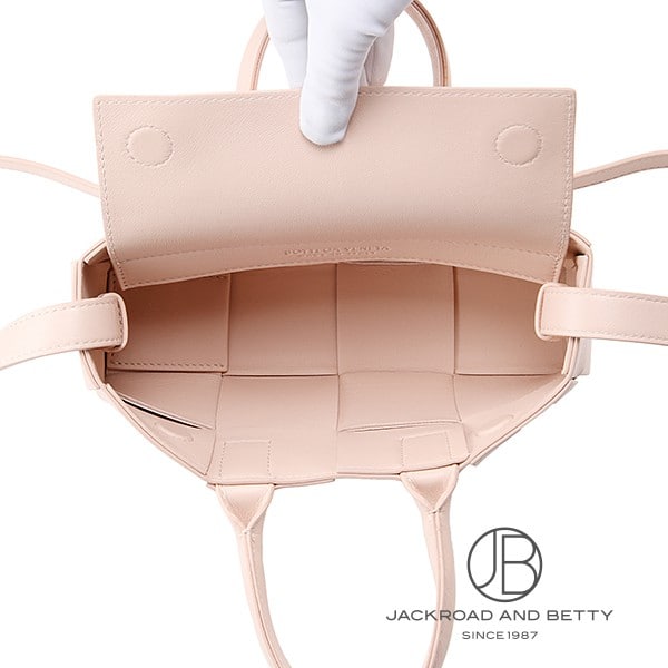 【洗練された】bottegaveneta イーストウエストアーチトート 洗練された】bottegaveneta イーストウエストアーチトート