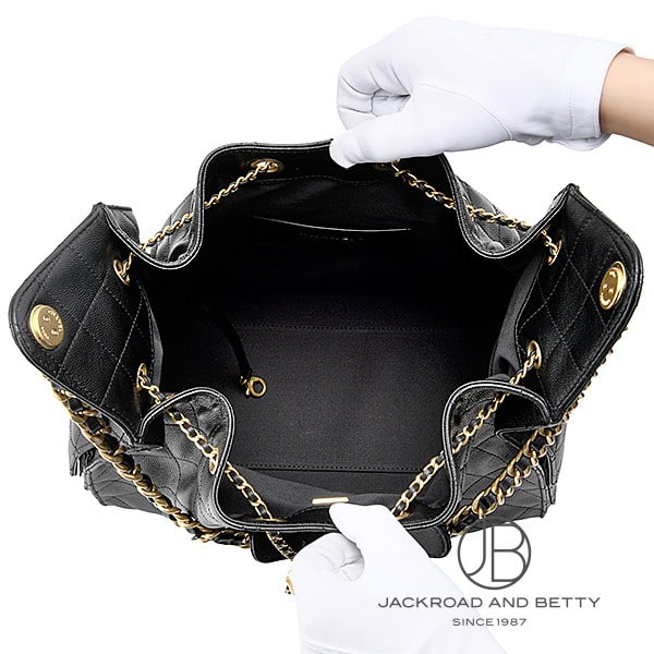 CHANEL 25 ミディアム ハンドバッグ ブラック 黒[AS5311 B20304 94305