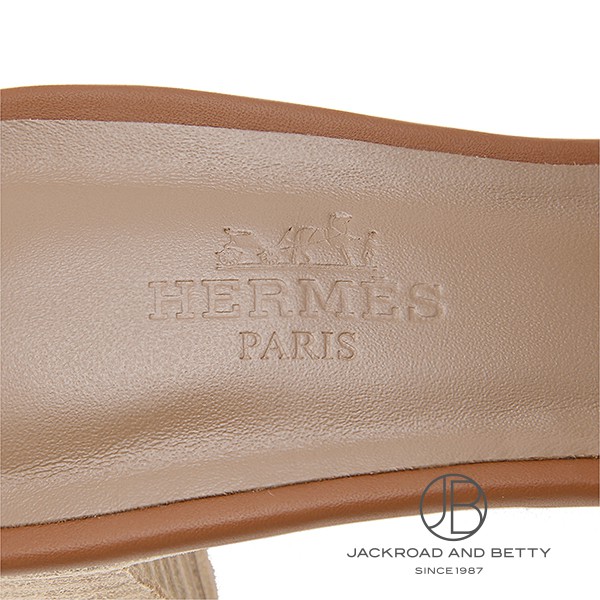 HERMÈS オアジス　ゴールド 37.5 サンダル 《オアジス》 | Hermès - エルメス-公式サイト