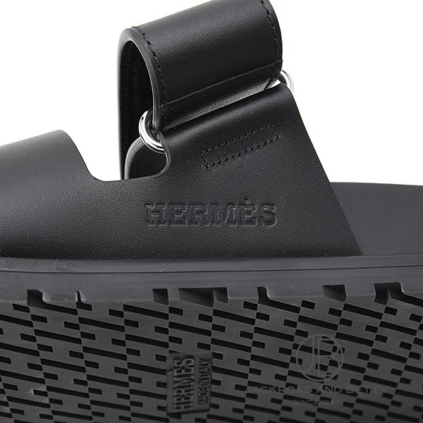 エルメス トングサンダル オーロラ　メドール　ブラック　シェーブルヴェロア Woman ブラック レザー サンダル XXW68K0JE60N6M35B999 | Tods